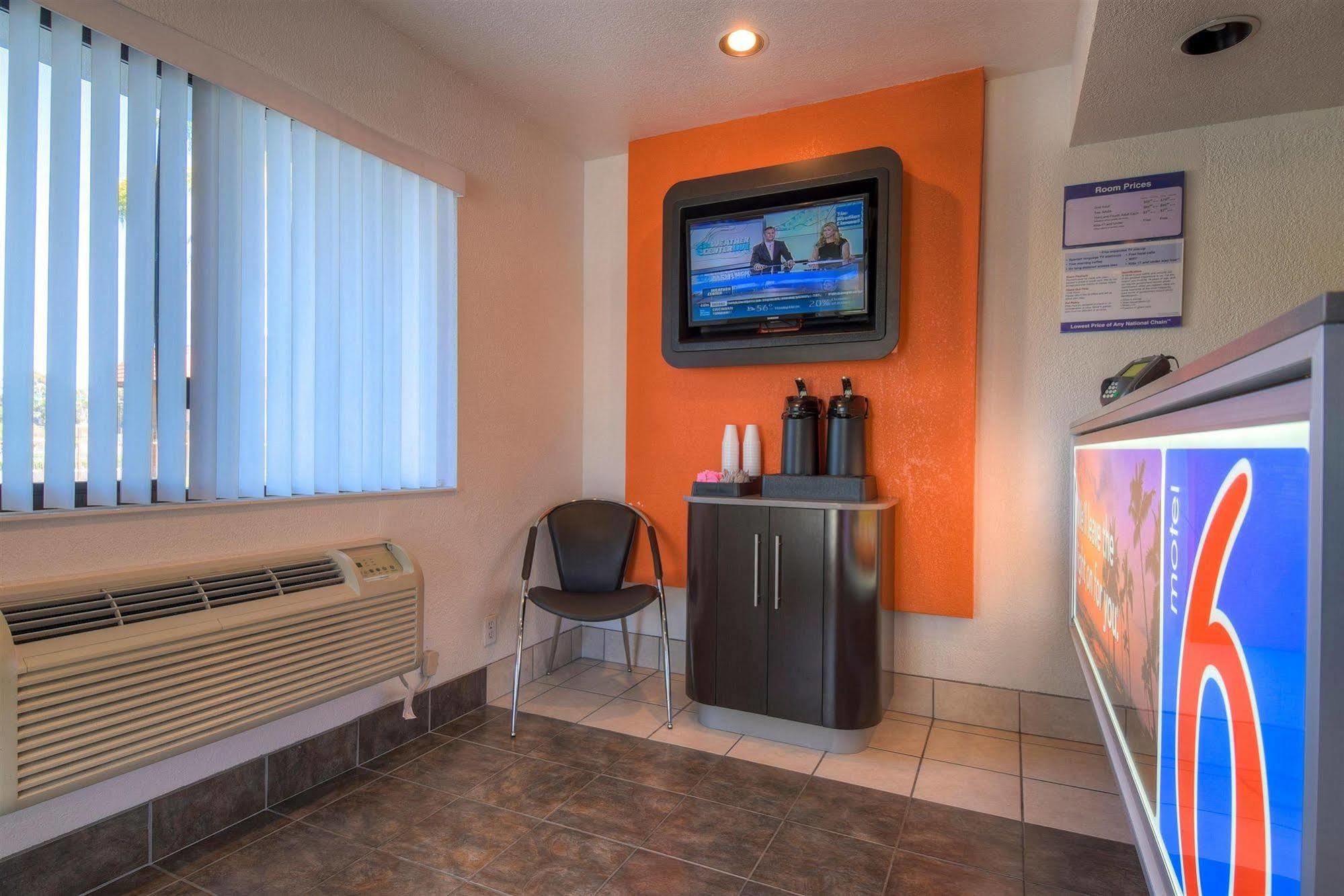 Motel 6-San Ysidro, Ca - San Diego - Border Экстерьер фото